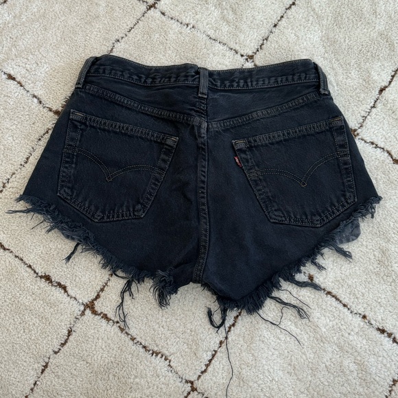 Levi’s - Vintage Jean Shorts - Picture 3 of 16